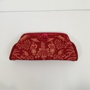 Luna Designs, Blackhawk, Ca custom clutch